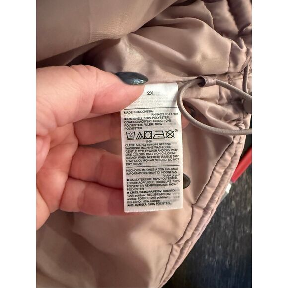 Old Navy Lavender Blush Puffer Vest sz 2X EUC - Picture 9 of 9